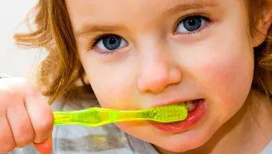 how to teach your child to brush their teeth
